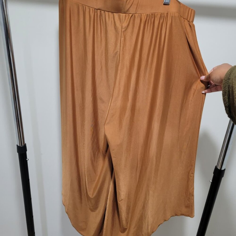 Brown Flowy Harem‑Style Pants